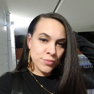 Meet your Posher, Ramona